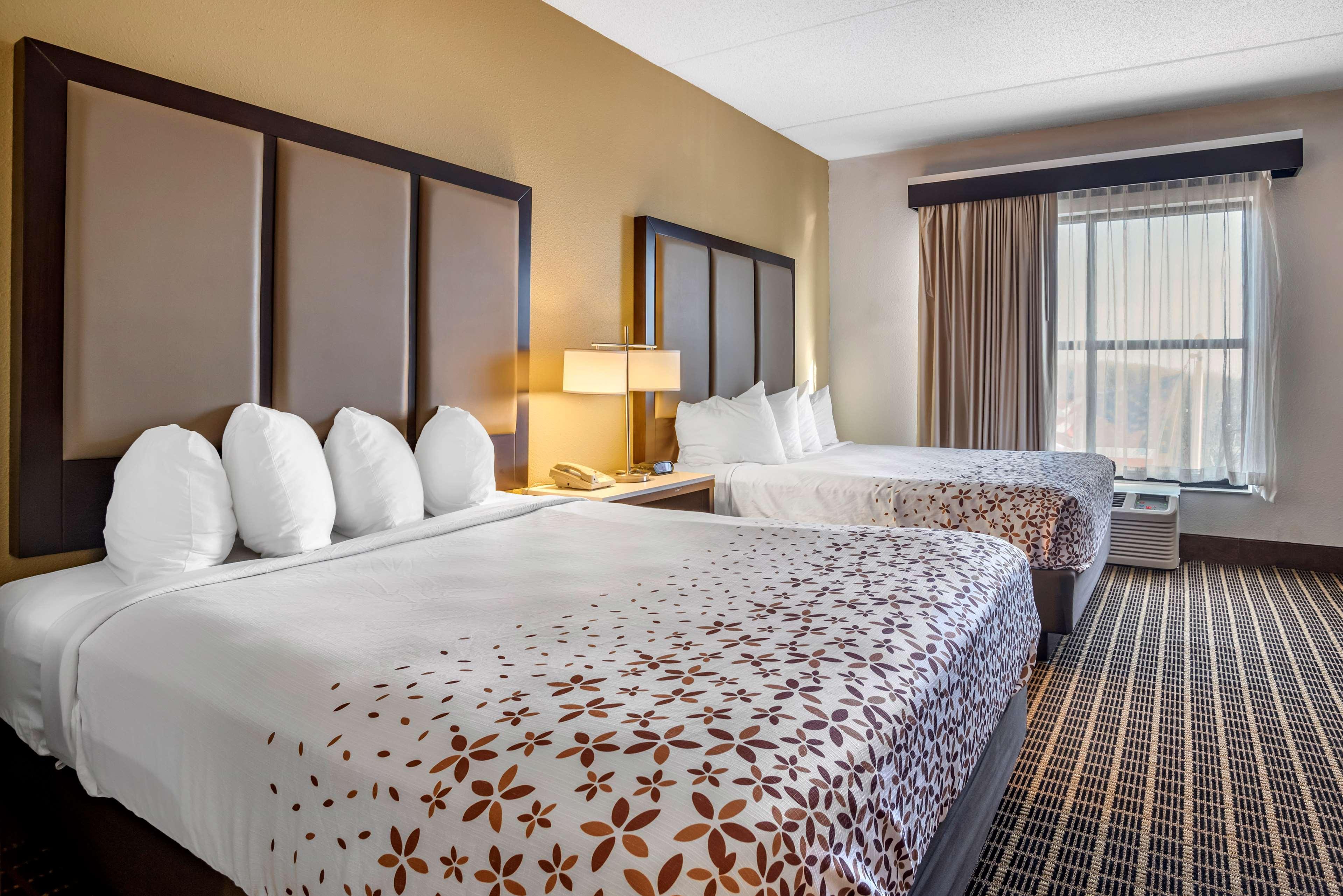 Best Western Chesapeake Bay North Inn North East Exterior photo
