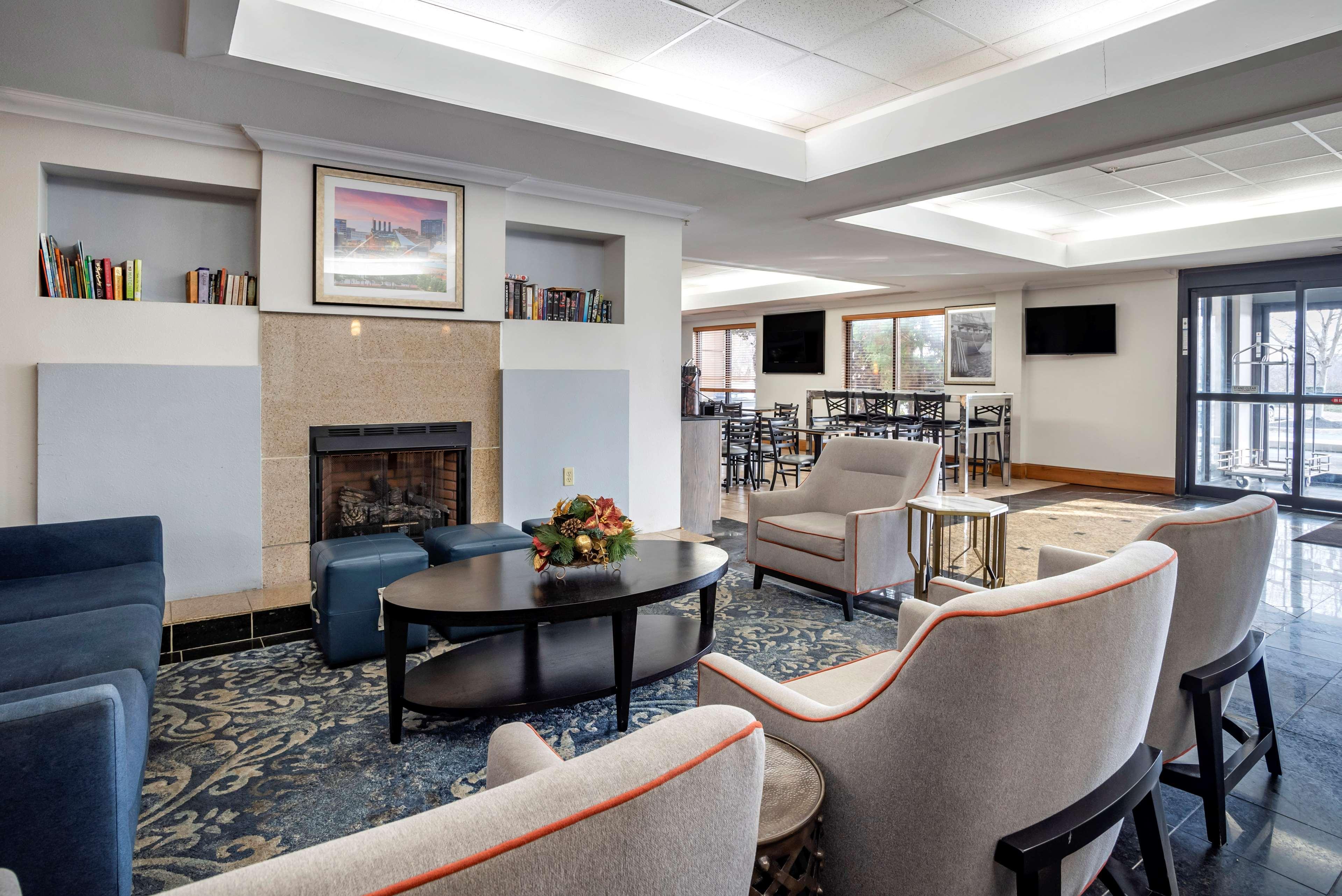 Best Western Chesapeake Bay North Inn North East Exterior photo